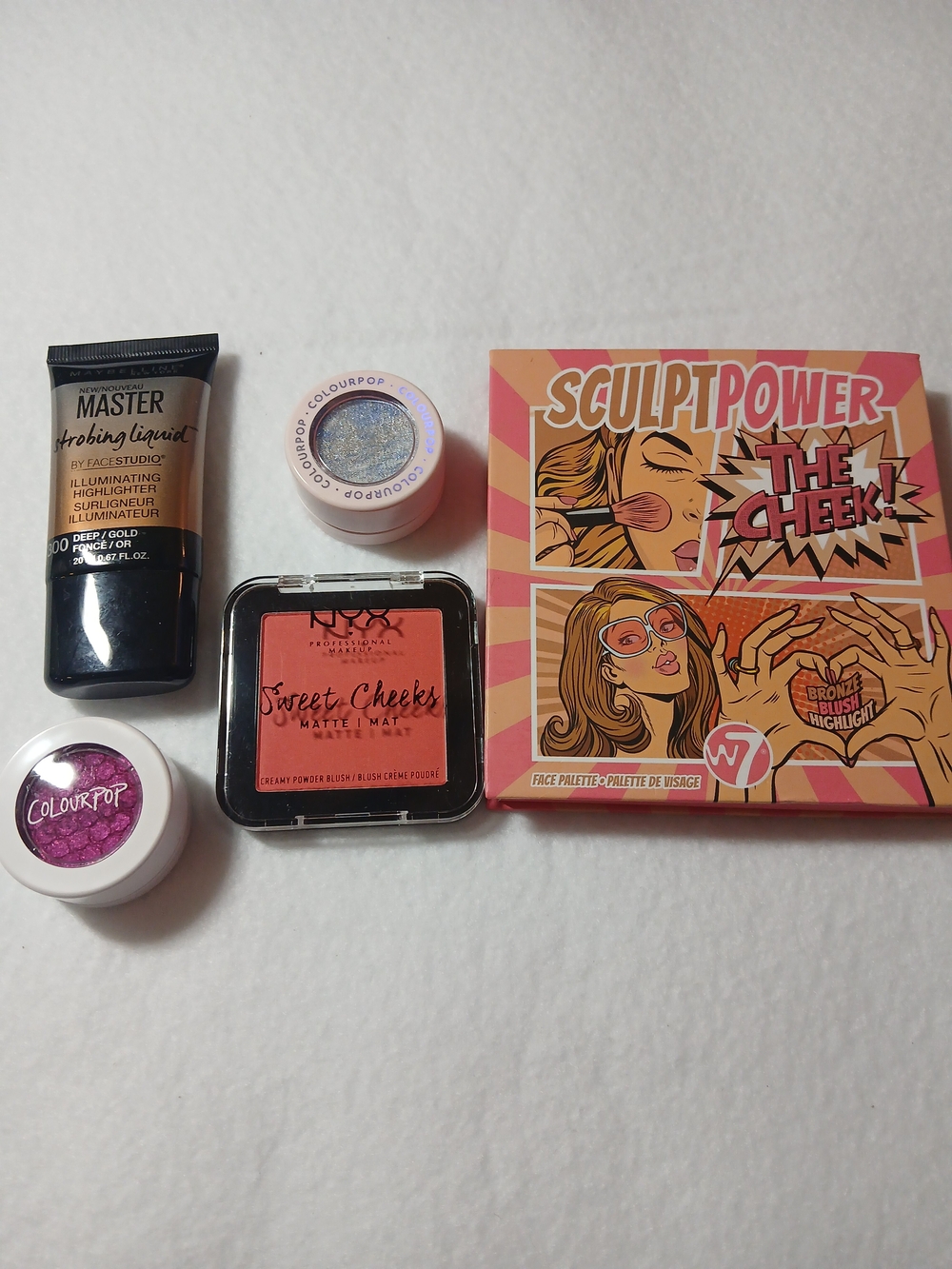 Makeup Bundle #42 – Shadow, blush, lipstick, lashes, etc!